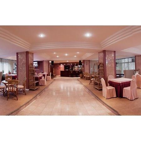 Togliatti Zvezda Zhiguley Hotel מראה חיצוני תמונה